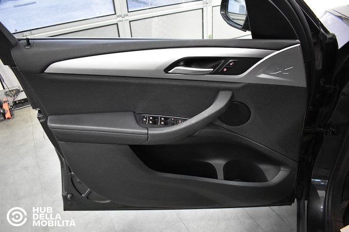 BMW X3 xDrive20d 48V Business Advantage